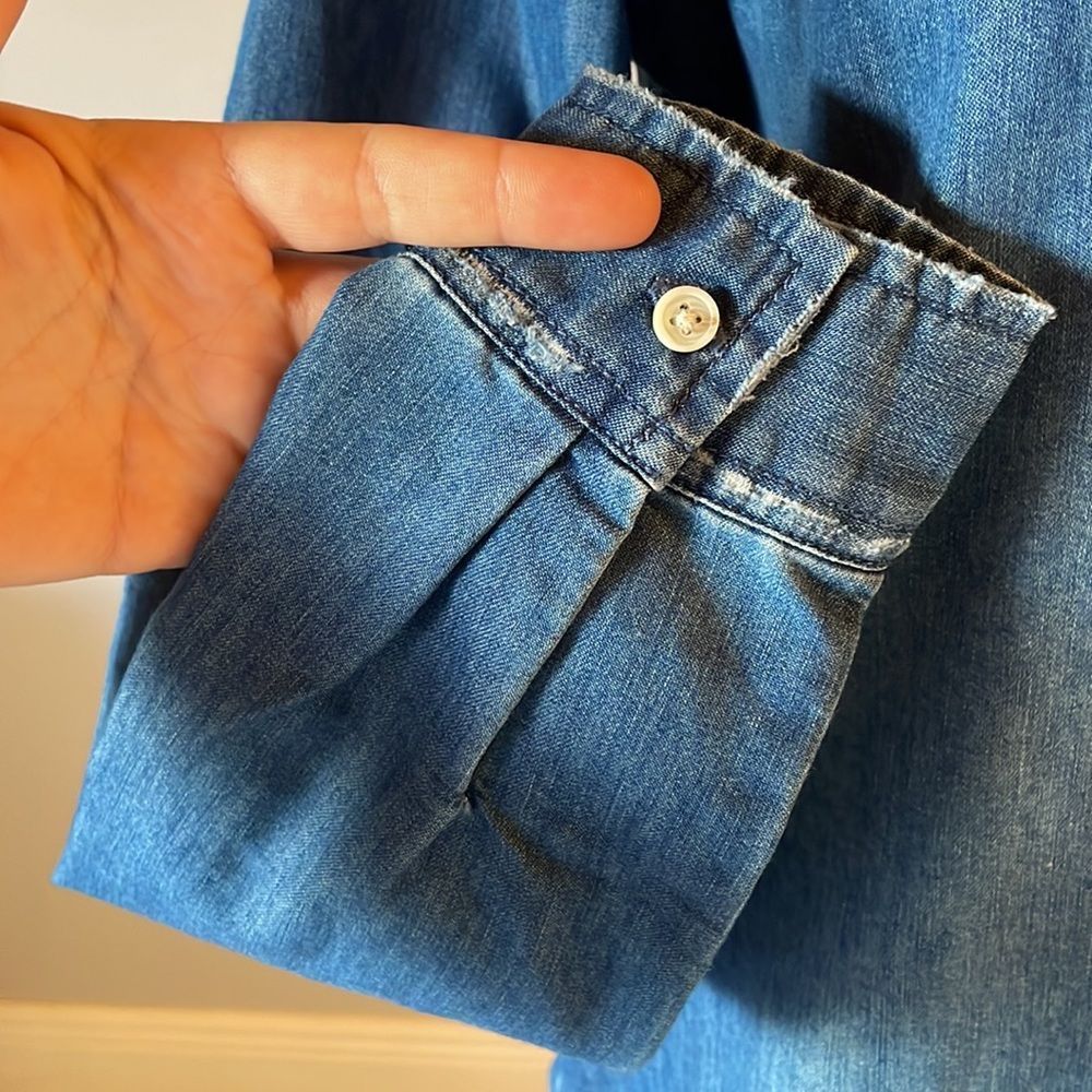 [Joe’s Jeans] Denim Embroidered Blouse - Size Small NWT - Picture 3 of 6
